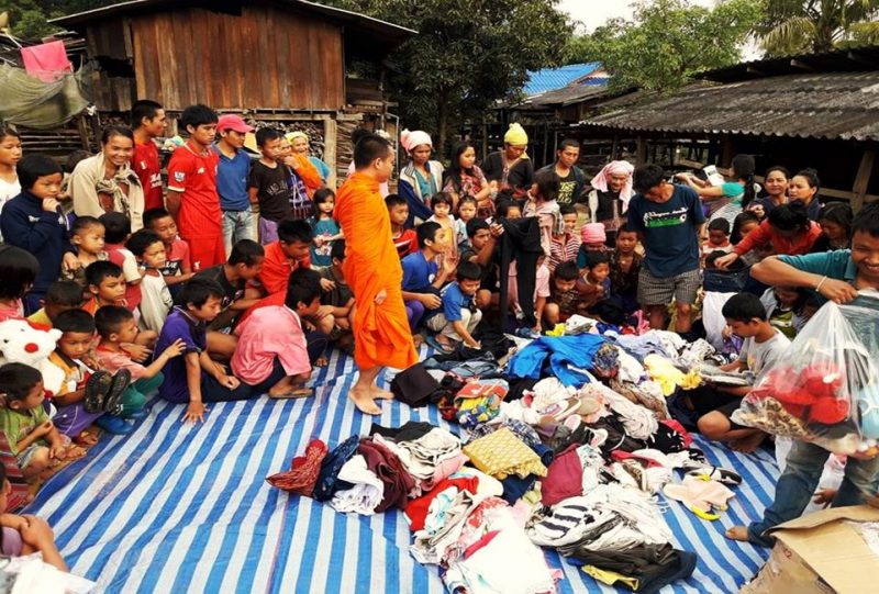 เชิญผู้ใจบุญ ร่วมบริจาคสิ่งของให้ชาวบ้านและเด็กในพื้นที่ห่างไกล อ.อมก๋อย  จ.เชียงใหม่ - Chiang Mai News
